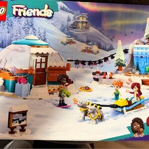 Lego Friends Igloo Holiday Adventure 41760